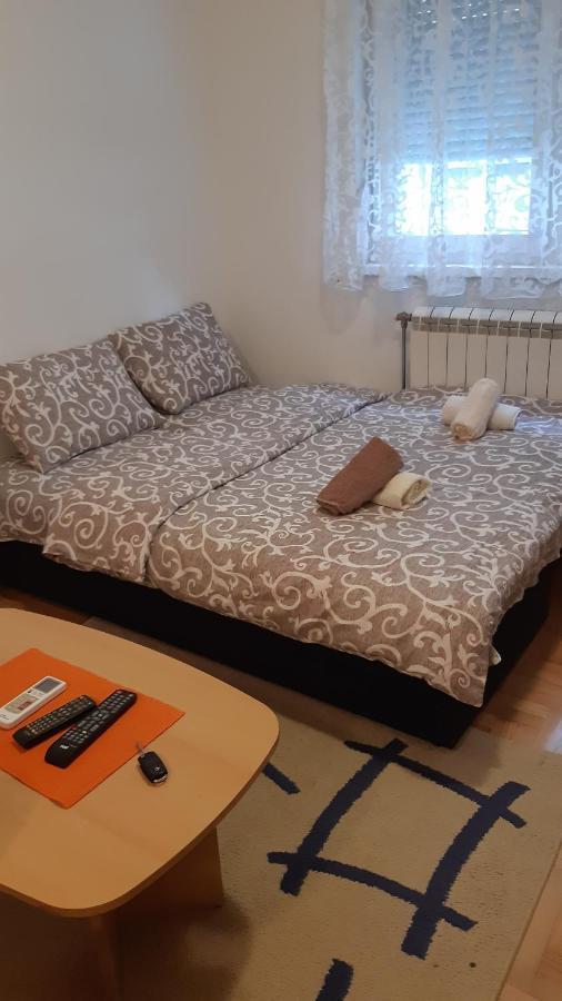 Apartament Sirmijum Hause Sremska Mitrovica Zewnętrze zdjęcie